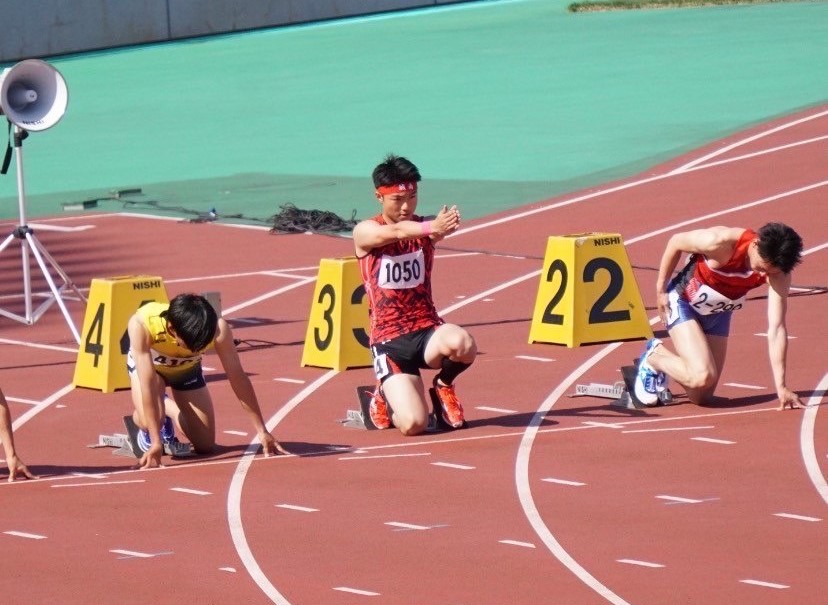 30528986-E05C-48FF-8DAE-25CFA612D621