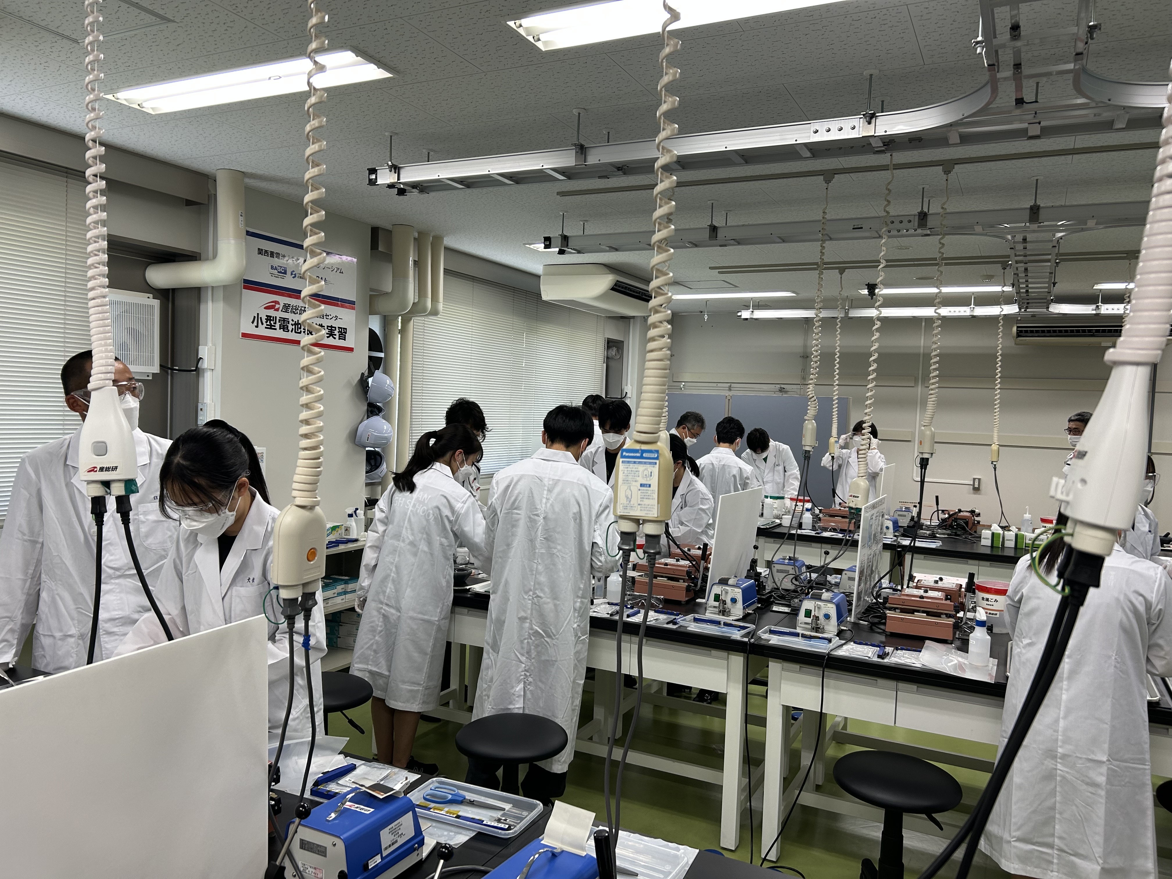 28FF494D-5839-4F98-8DB7-08EEE05BA133