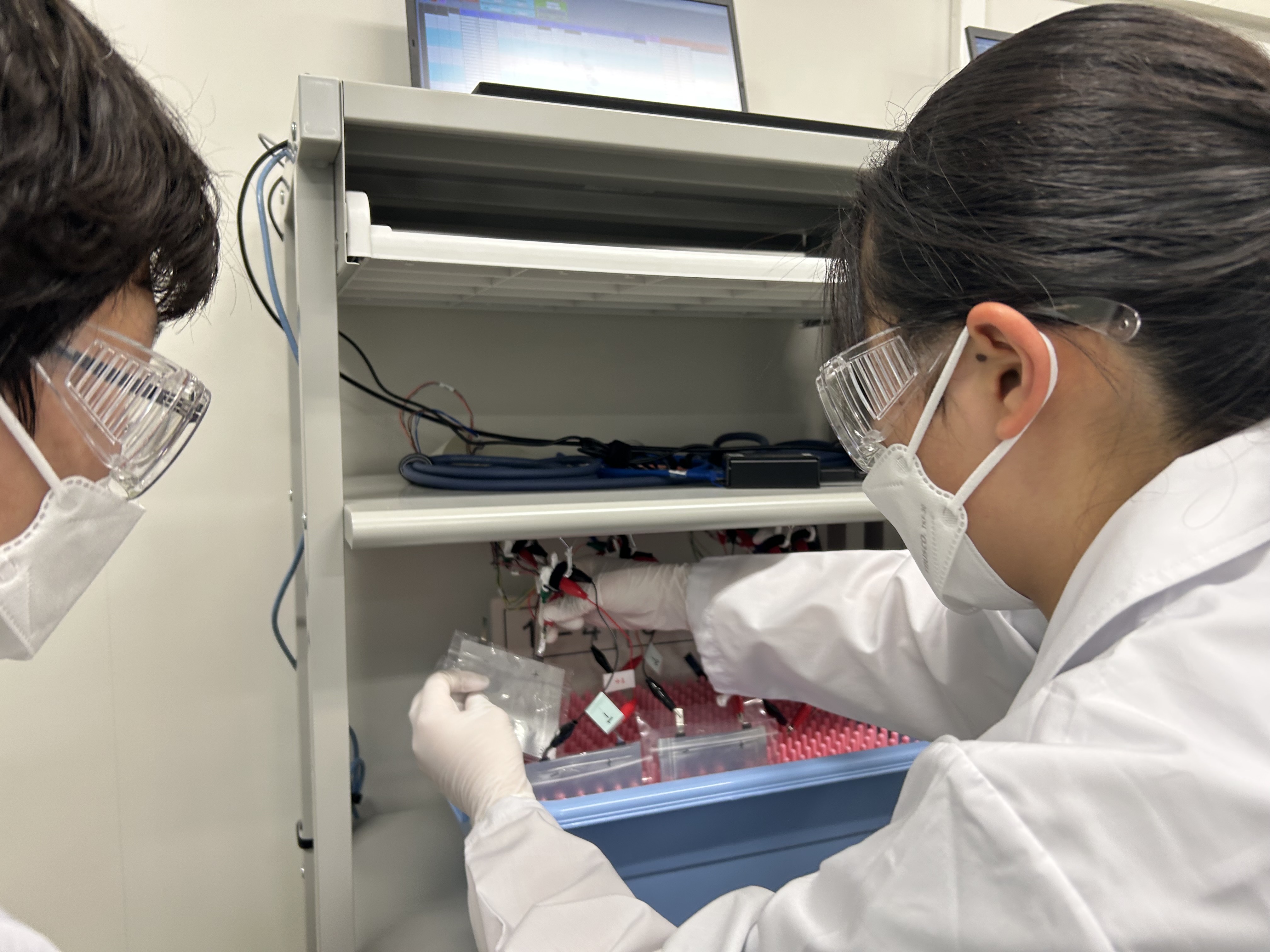 162913B1-C21E-4A38-B99A-F7874252E066