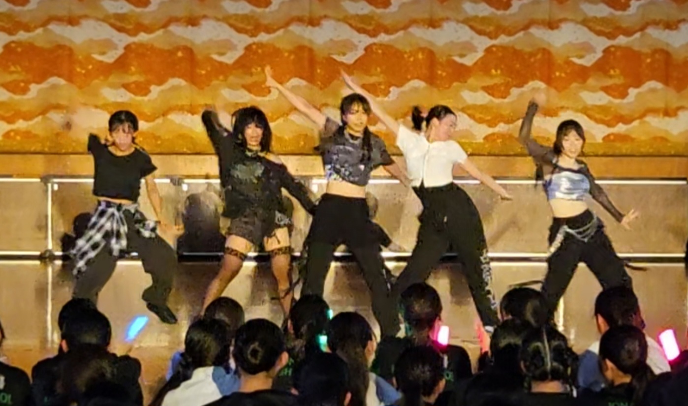 Screenshot_20250914_231543_Video Player