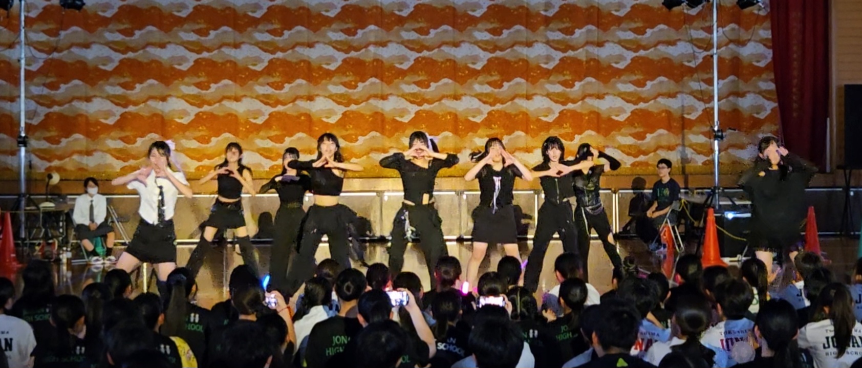 Screenshot_20250916_205117_Video Player