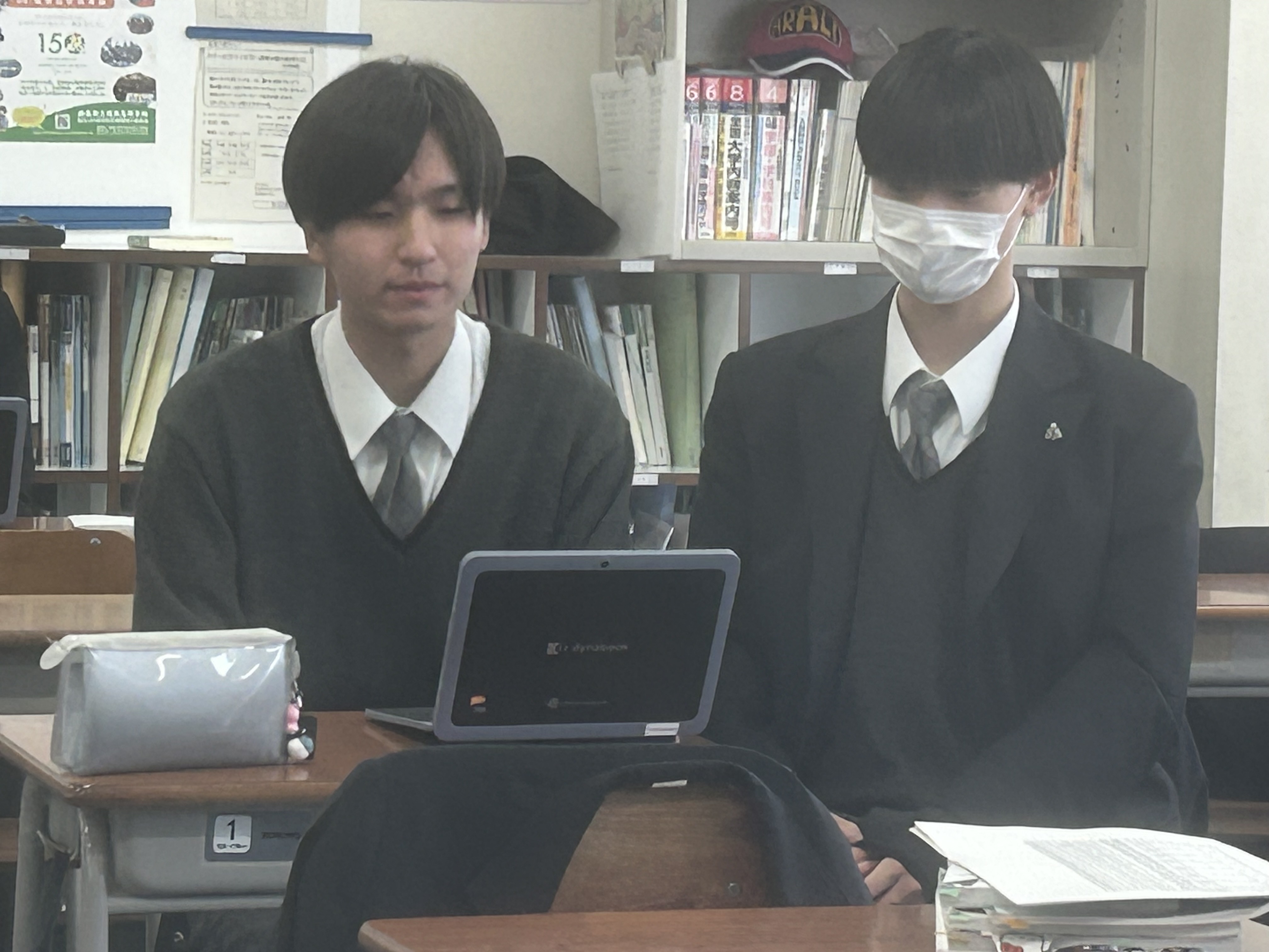 C4061A4C-FBE0-4B32-9C86-7FE85CC65F2D