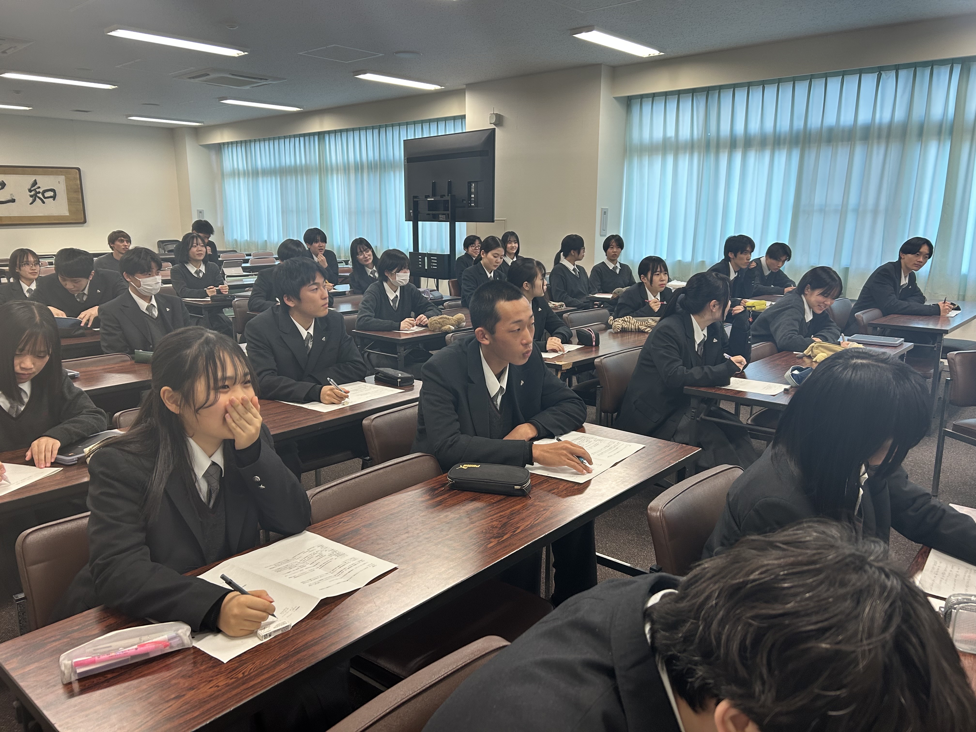 9B4A18DD-B0F3-4DC8-AEBB-1A2227703CA0