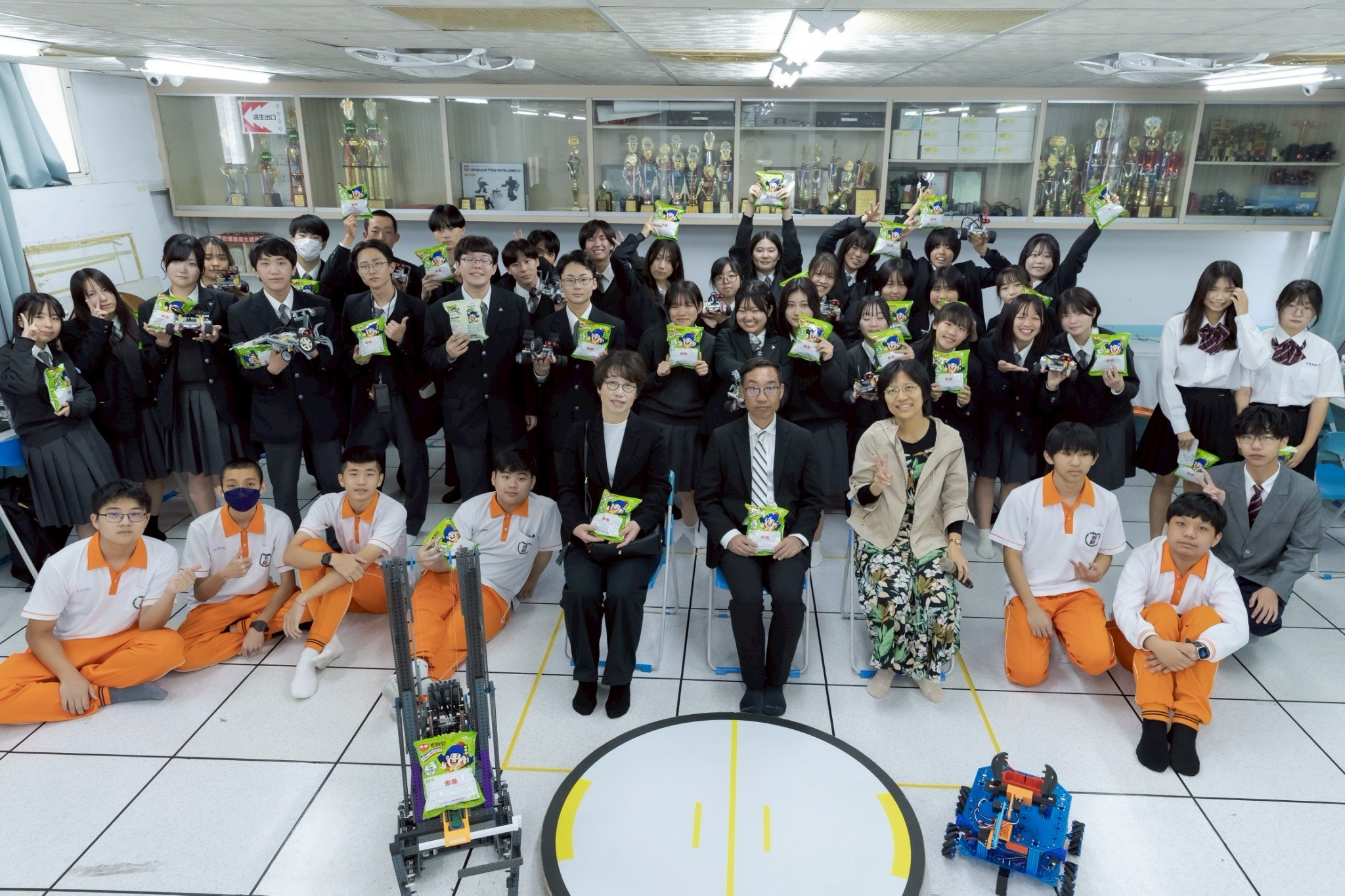 LINE_ALBUM_2025.12.17_260105_3