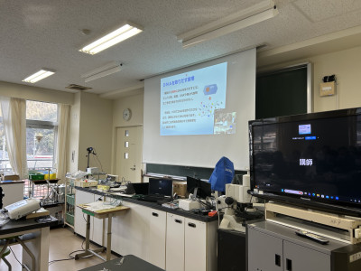 289E73A3-3408-414D-A500-3FC5D9AD2906