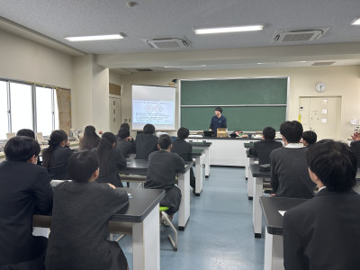 ⑨1B91B472-0FC0-41AB-9102-7BE964A63897